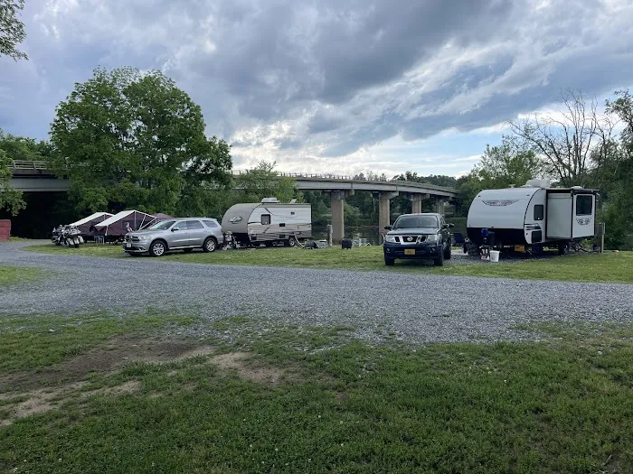 Horseshoe Flats Campground Picture 3