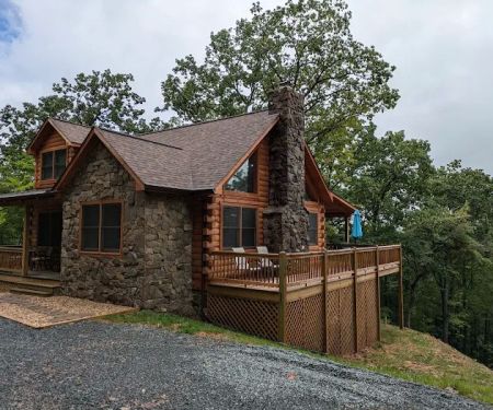 Happy Hikers Hideaway