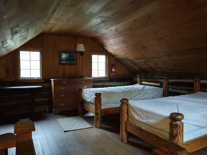 Vining Cabin Picture 6