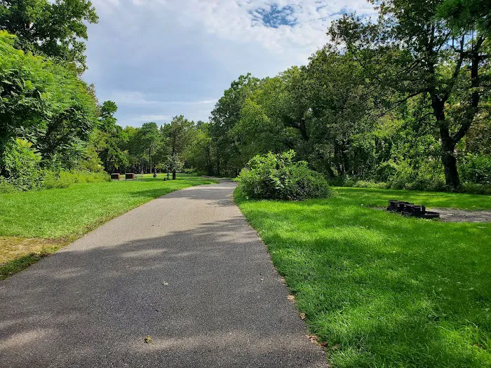 Dundo Group Campground Picture 9