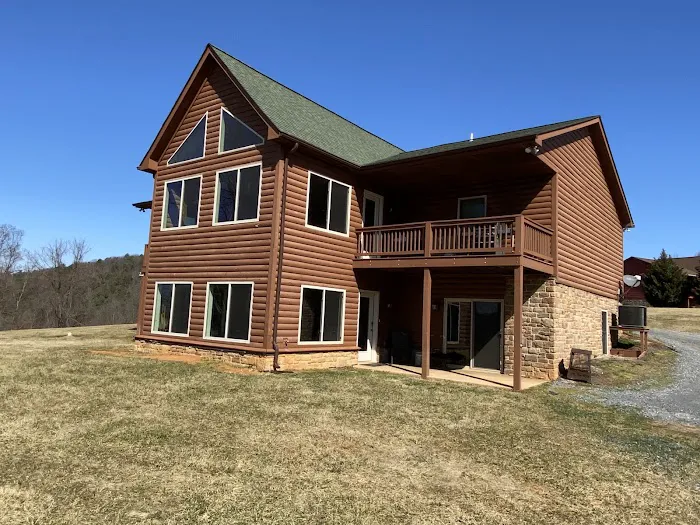 Eagle Rock Cabin Picture 1