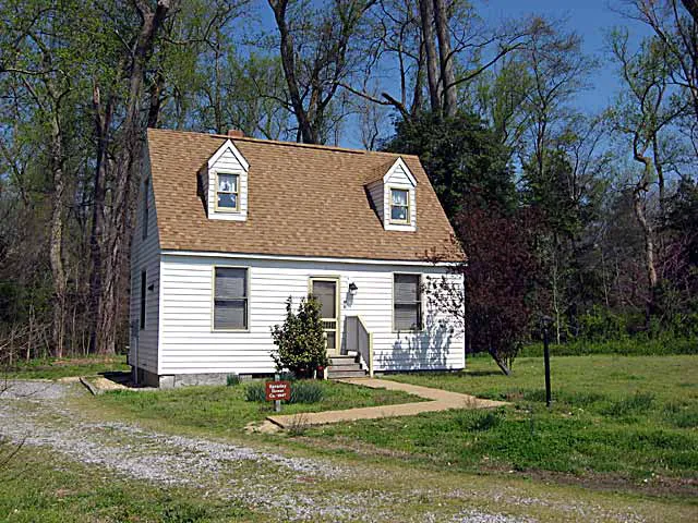 The Spratley House Cabin 1 Picture 1