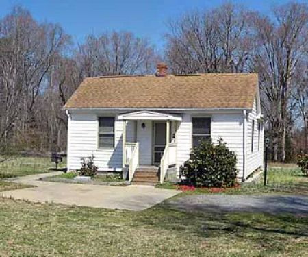 The Osborne House Cabin 3