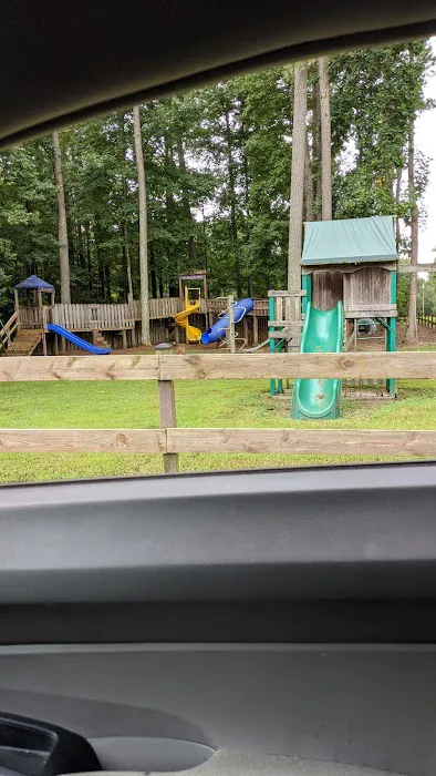 Skyanchor Campground Picture 9