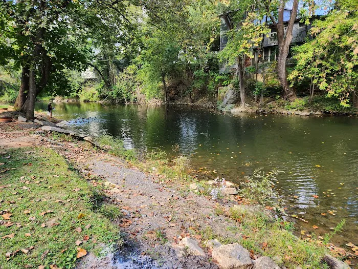 Creekside Campground Picture 5