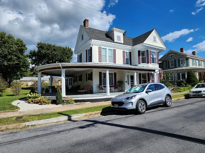 Creekside Campground Picture 3