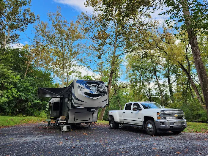 Creekside Campground Picture 7