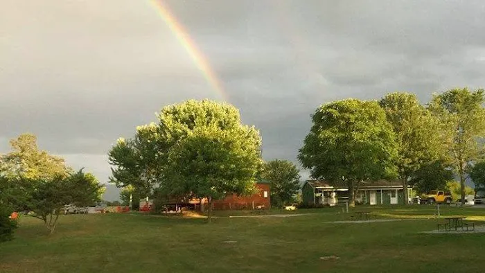 Spacious Skies Campgrounds - Shenandoah Views Picture 6