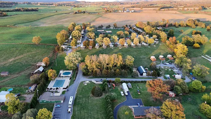 Spacious Skies Campgrounds - Shenandoah Views Picture 4