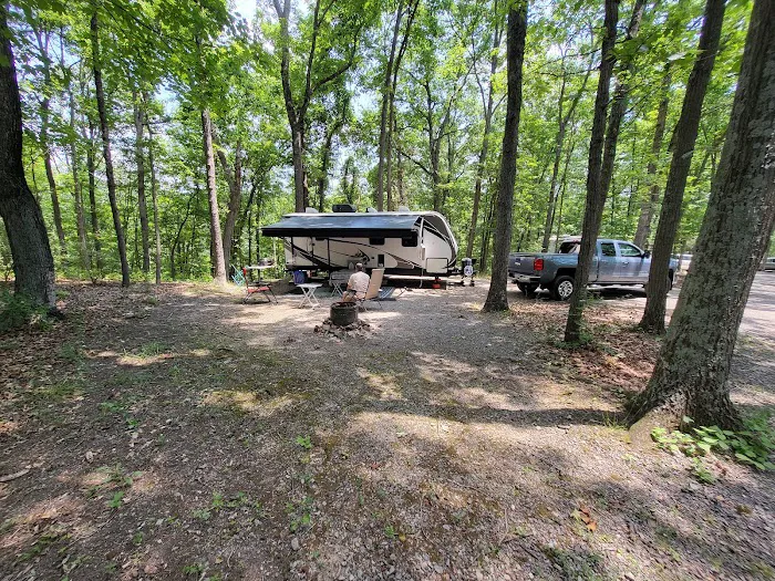Middle Ridge Campground Picture 6
