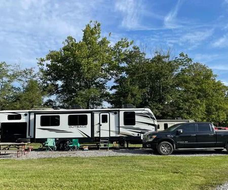 Just Plane Adventures Lodging & Campground