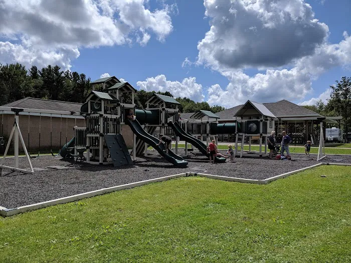 Edinboro Camp and Retreat Center Picture 8