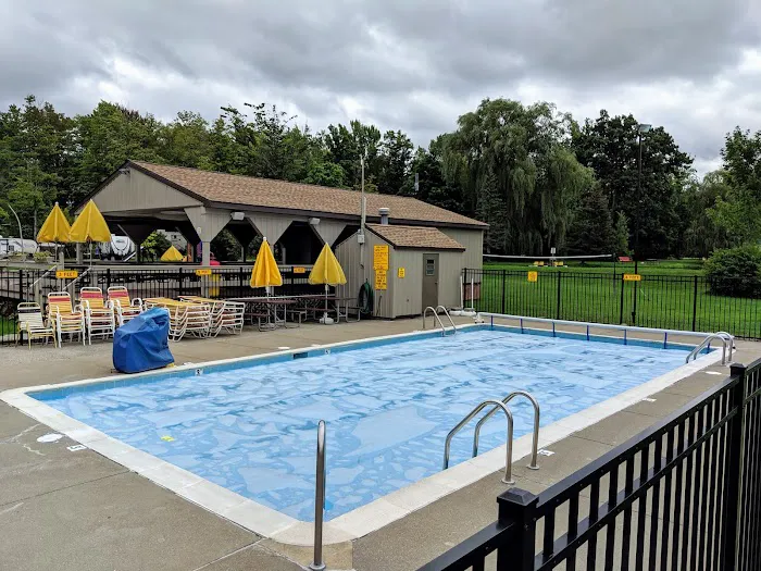 Erie KOA Holiday Picture 5