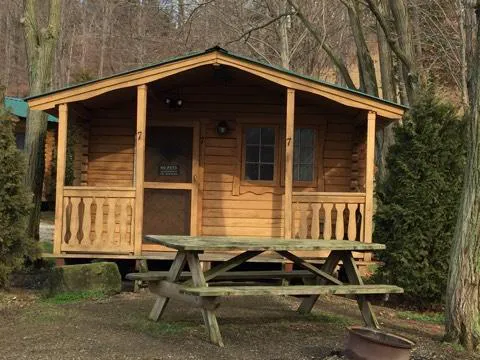 Uncle John's Elk Creek Campground Picture 7