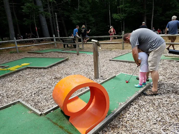 Papoose Pond Family Campground & Cabins Picture 9