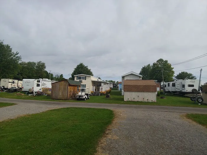 Goddard Park VacationLand Campground Picture 9