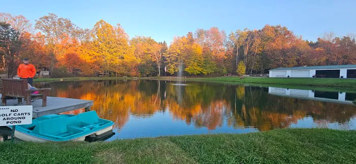 Cozy Oaks RV Resort Picture 1