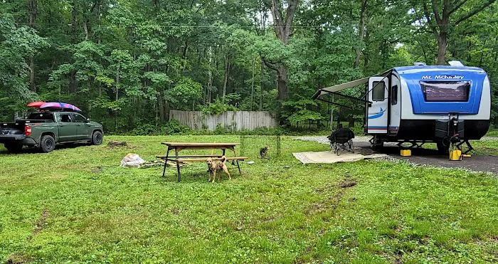 Tall Oaks Campground Picture 3