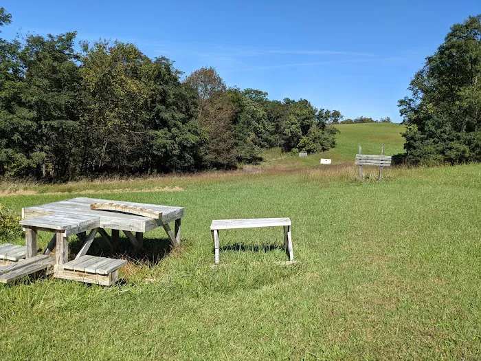 Ernies Acres Campground Picture 9