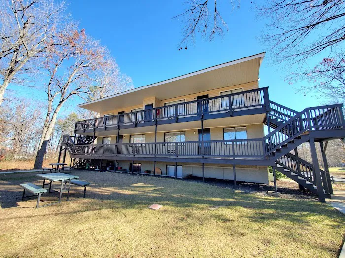 Sandstone Lodge Picture 3