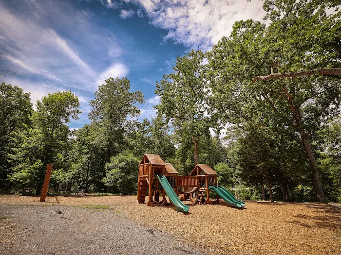 Endless Caverns RV Resort & Cavern Tours Picture 9