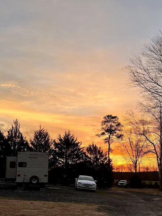 Isle of Wight Family Campground Picture 5