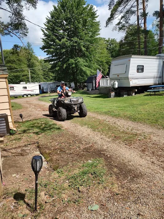 Runamuck Campground & RV Supply Picture 8