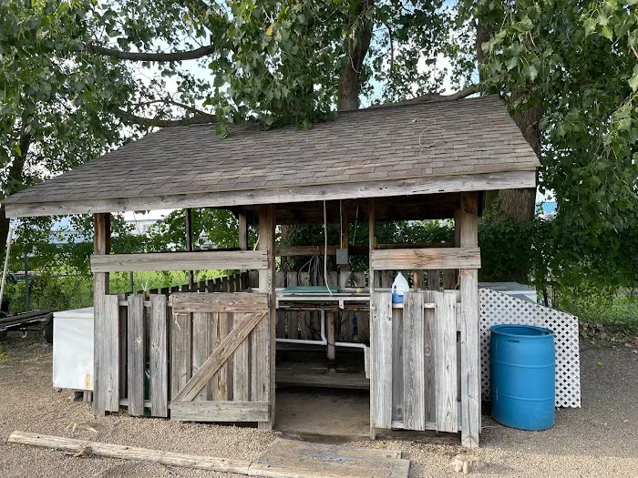 A.R.U. Marina & Campgrounds Picture 6