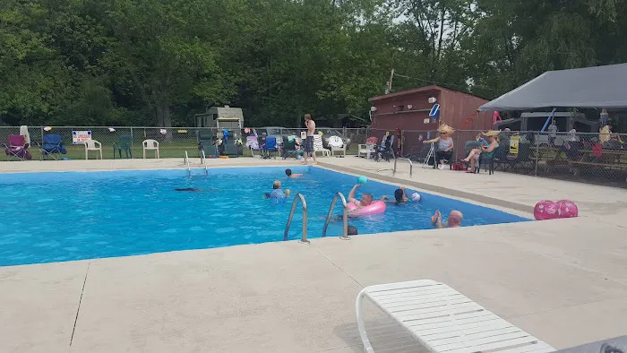 Hide-A-Way Lakes Campground Picture 1