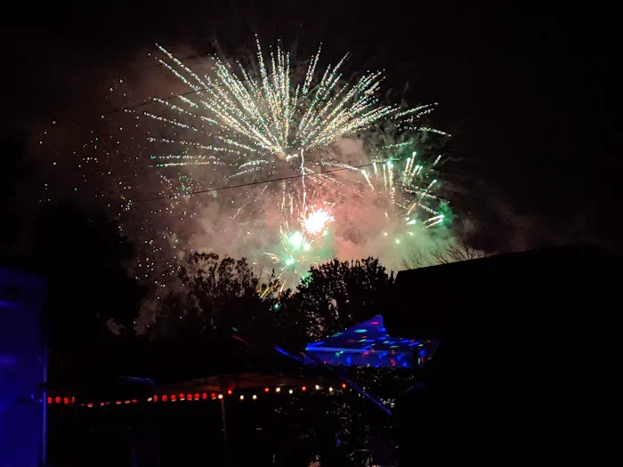 Hide-A-Way Lakes Campground Picture 5