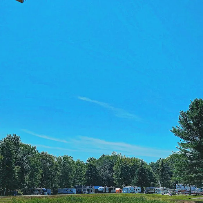 The Great Outdoors Family Campground Picture 8