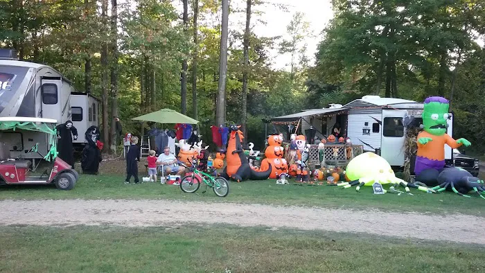 The Great Outdoors Family Campground Picture 2