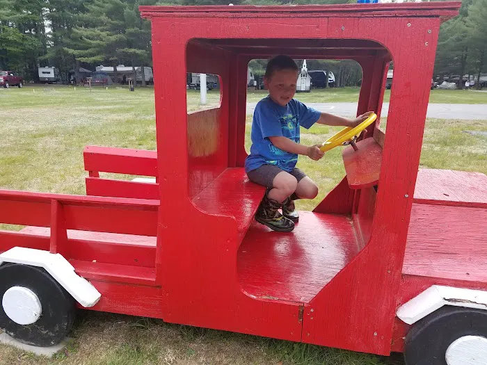 Happy Horseshoe Campground Picture 3