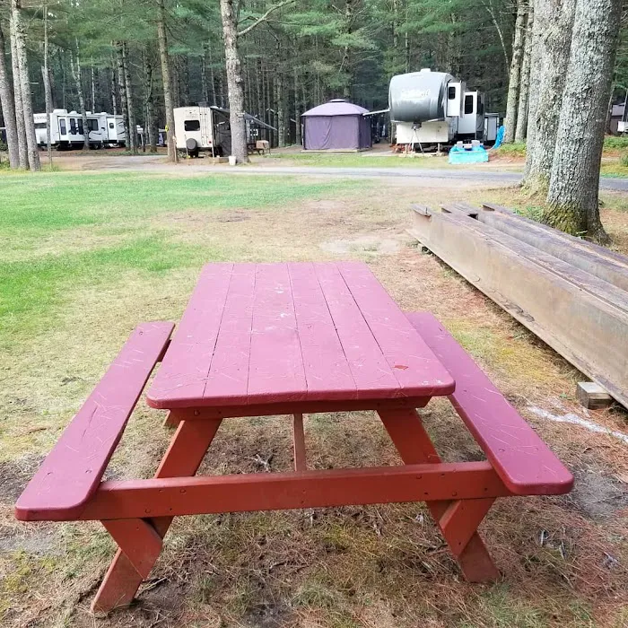 Happy Horseshoe Campground Picture 9