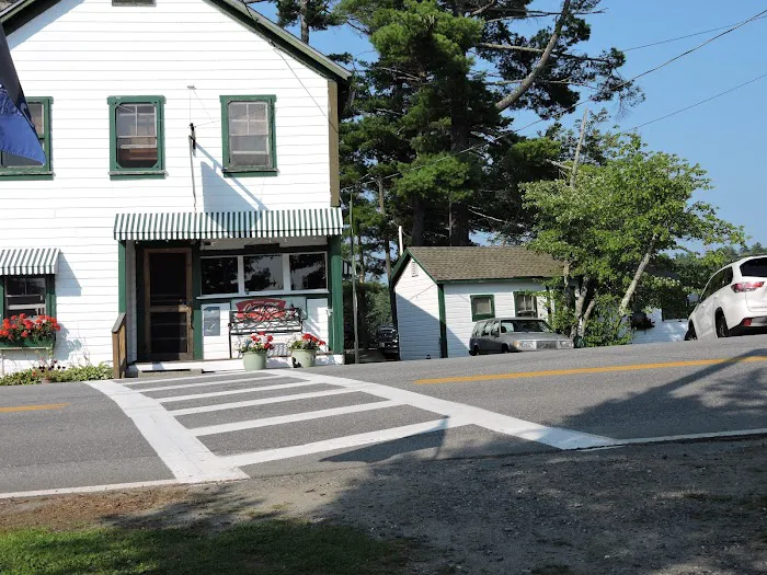 Castle Island Camps Picture 4