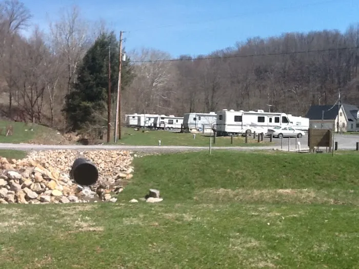 Echo Valley Campground Picture 4