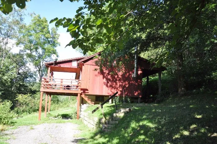 The Red Onion @ Cole's Greene Acres Farm Picture 2