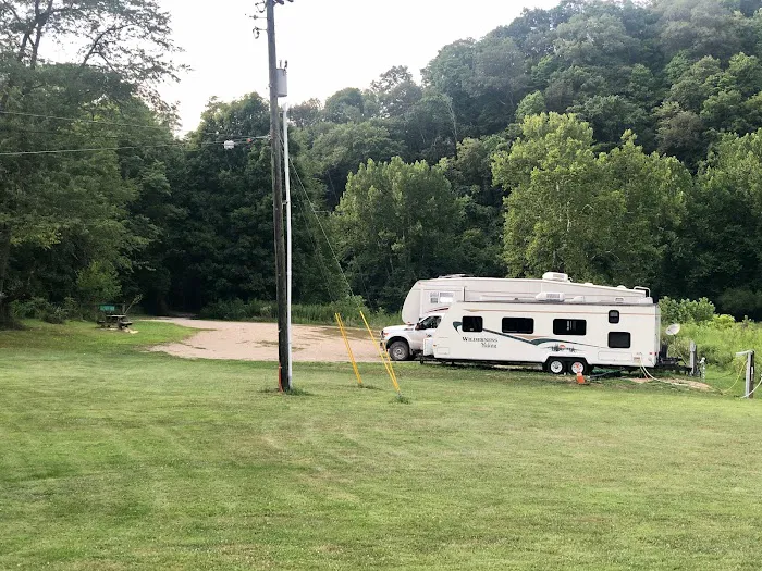 S & K Camp Sites Picture 3