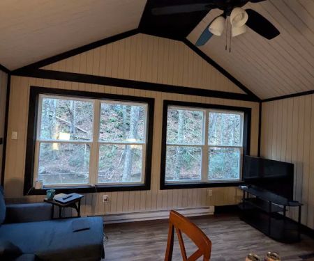 Tyebello Cabin