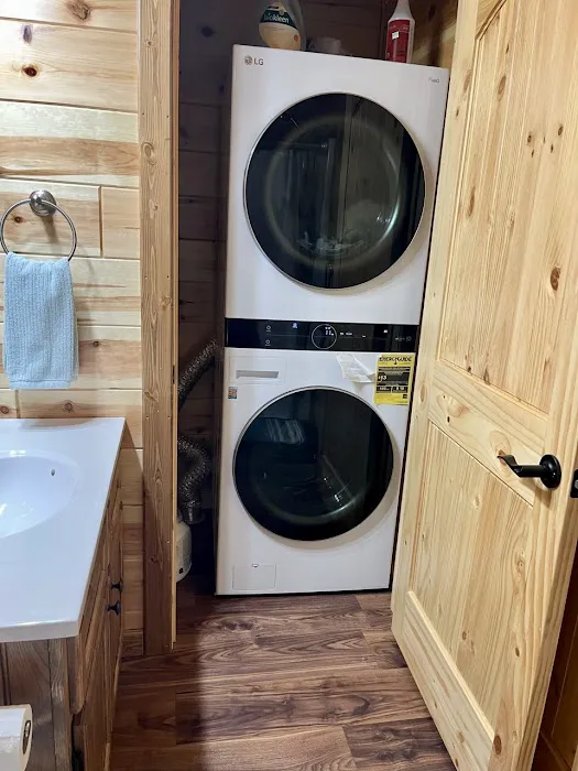 Brushy Mountain Cabin Picture 6