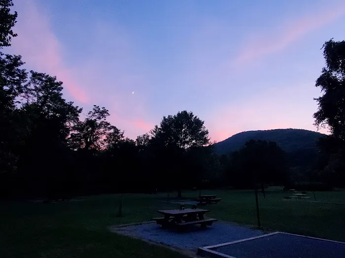 Seneca Shadows Campground Picture 3