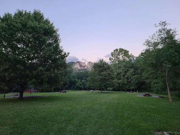 Seneca Shadows Campground Picture 1