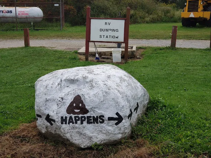 Lake Village Campground Picture 5