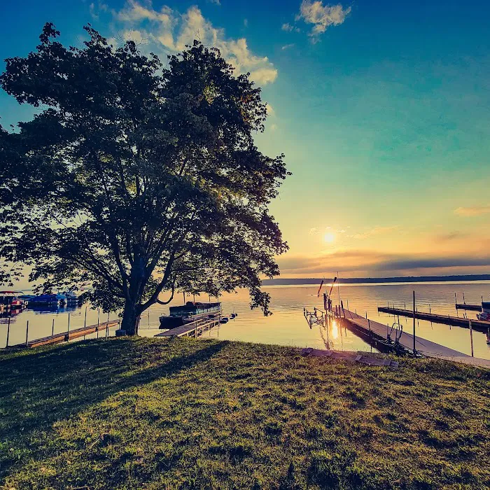 Bay Shore Campgrounds Picture 7