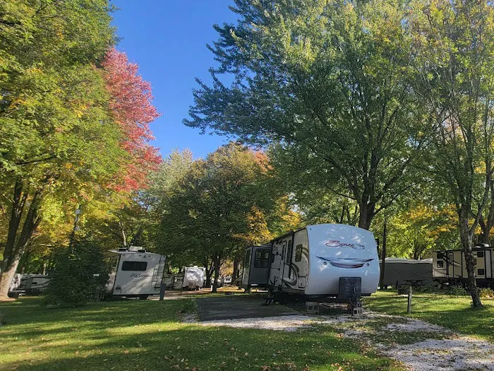 Bay Shore Campgrounds Picture 4