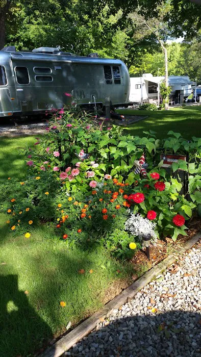 Bay Shore Campgrounds Picture 10