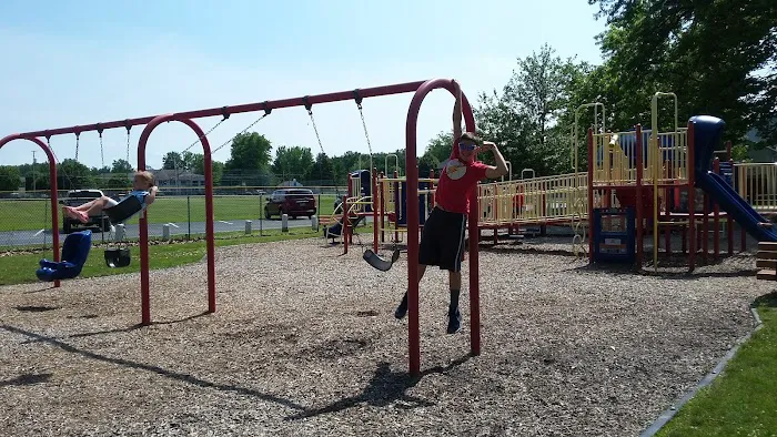 Little Lodges of Saybrook Picture 10