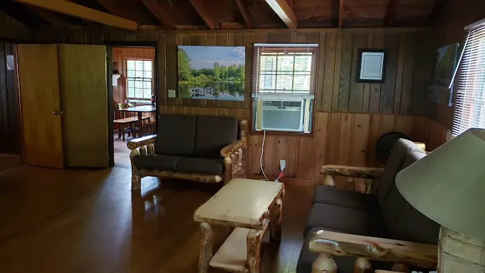 Strong Cabin Picture 3