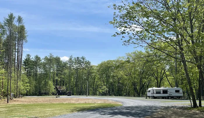 Evergreens Campground & Restaurant Picture 8