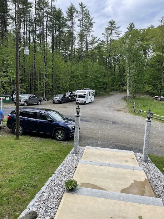 Evergreens Campground & Restaurant Picture 9